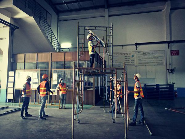 VỆ SINH NHÀ XƯỞNG VỆ SINH NHÀ XƯỞNG