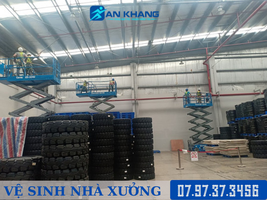 ve-sinh-nha-xuong (2)