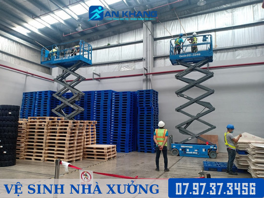 ve-sinh-nha-xuong